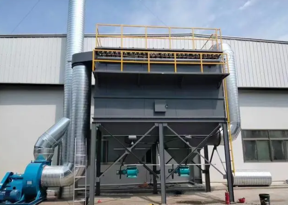 你知道应该怎样延长武汉布袋除尘器的使用寿命吗